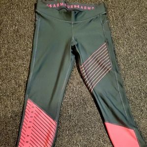 Under Armour Capris Size L